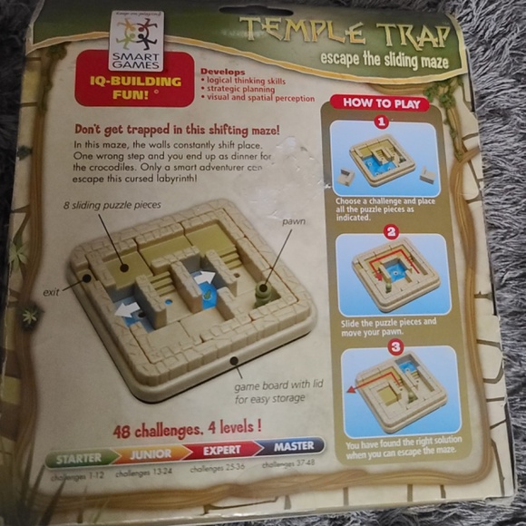 SmartGames Temple Trap Sliding Travel Game 60 Challenges Ages 7 + - Picture 2 of 2